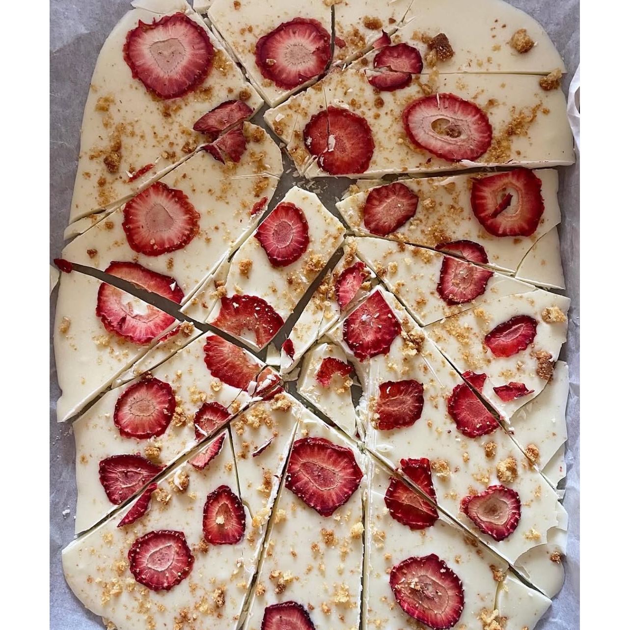 Dehydrated Strawberry Slices