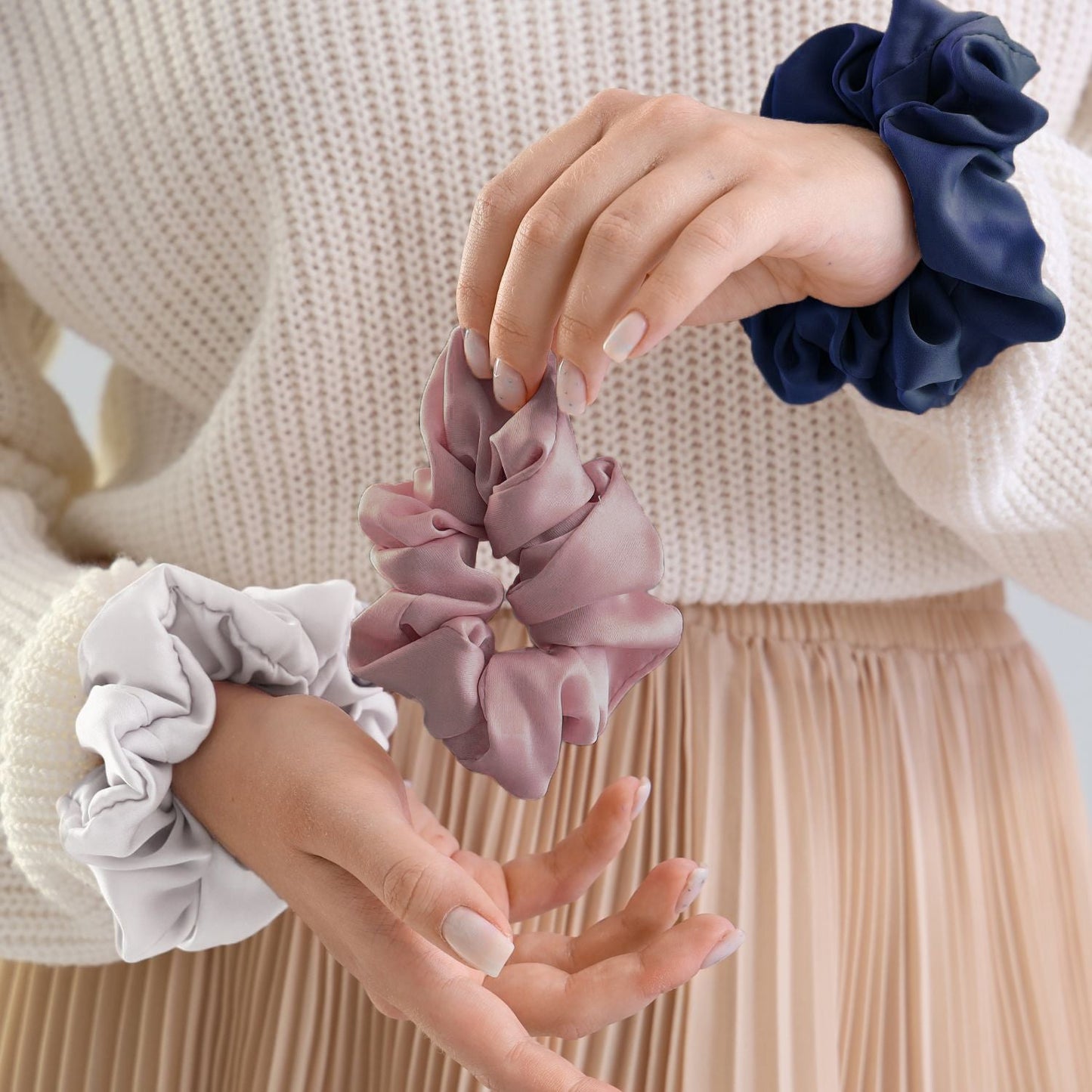Bamboo Scrunchie - Blush Pink