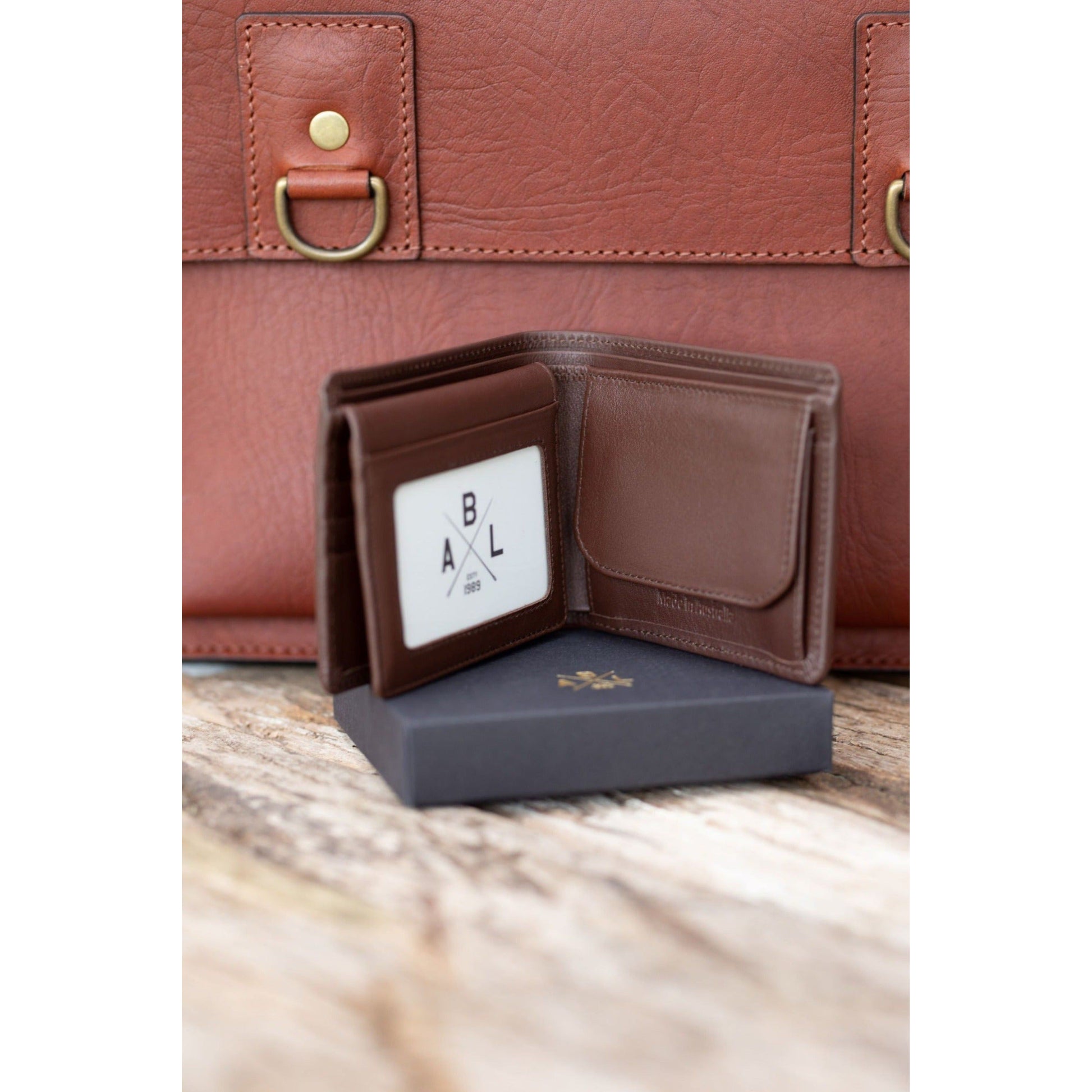 Men's Wallet Deluxe- Kangaroo - Aussie Bush Leather