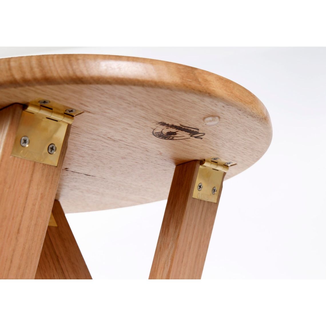 Lob Up Oval Stool – Timber Dimensions