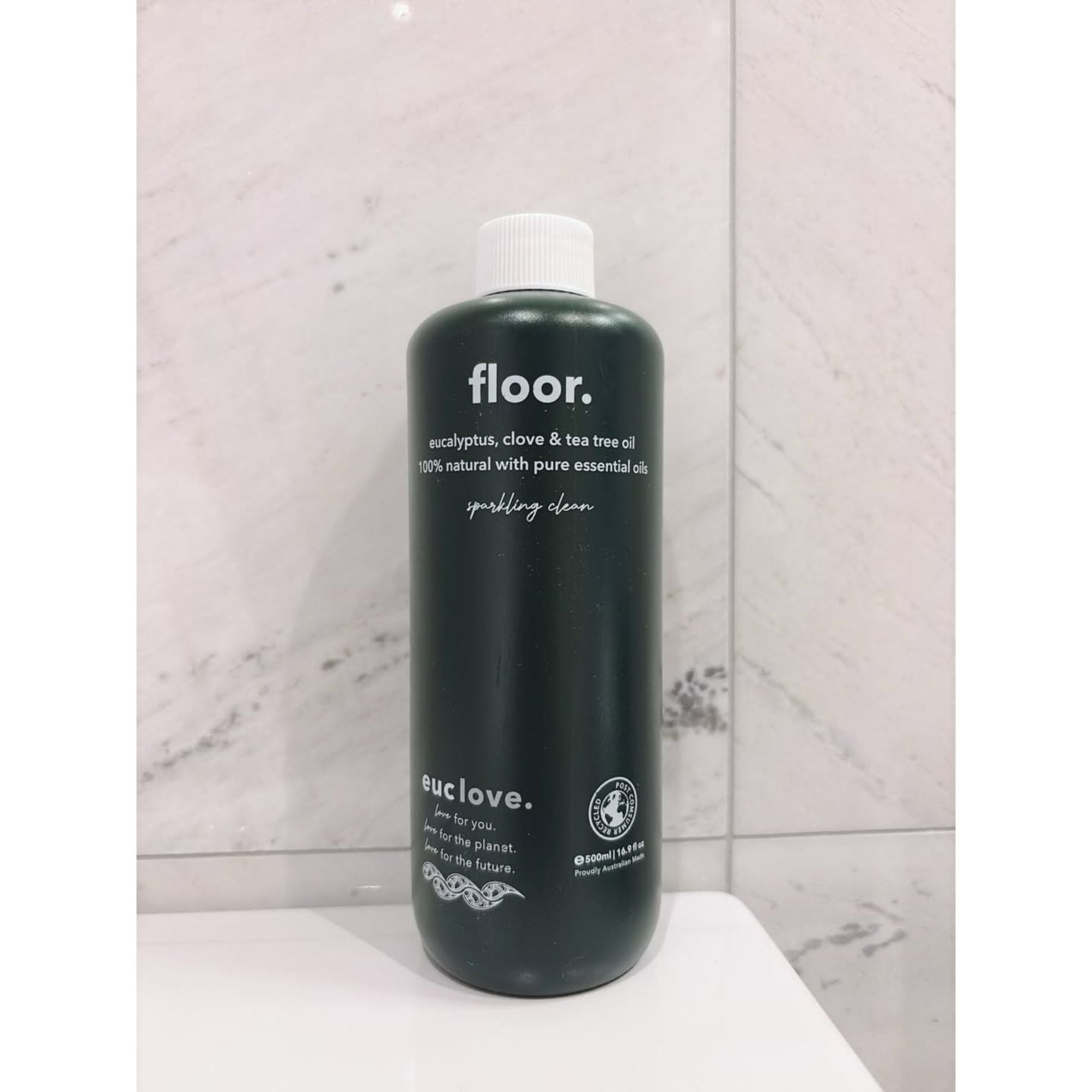 Non-Toxic Natural Floor Cleaner with antibacterial essential oils