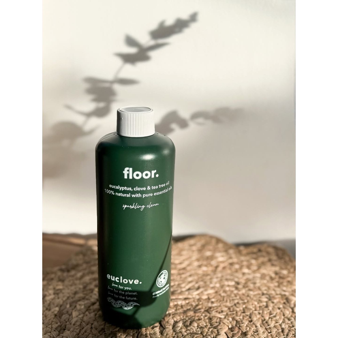 Non-Toxic Natural Floor Cleaner with antibacterial essential oils