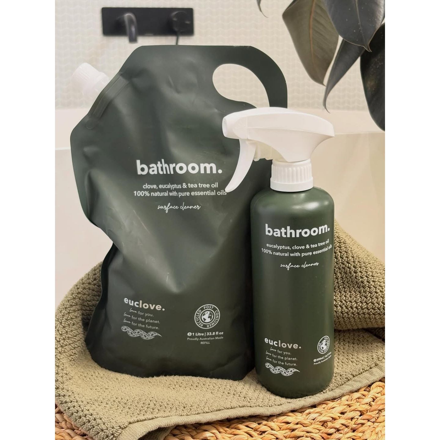 Bathroom & Mould Cleaner & Refill Value Pack