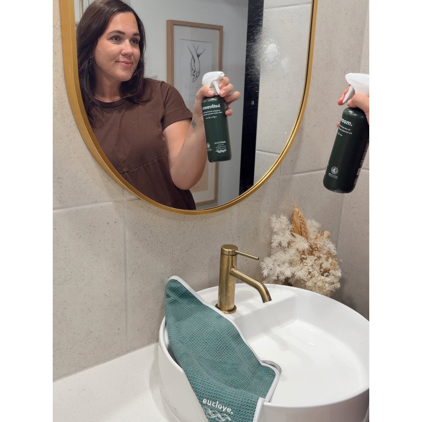 Bathroom & Mould Cleaner with Clove oil - Clean Conscious Award winner 2025